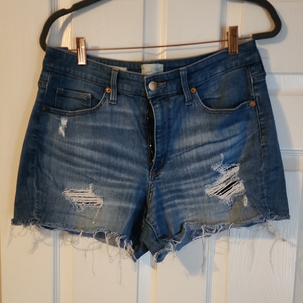 Women's distressed high rise midi shorts
